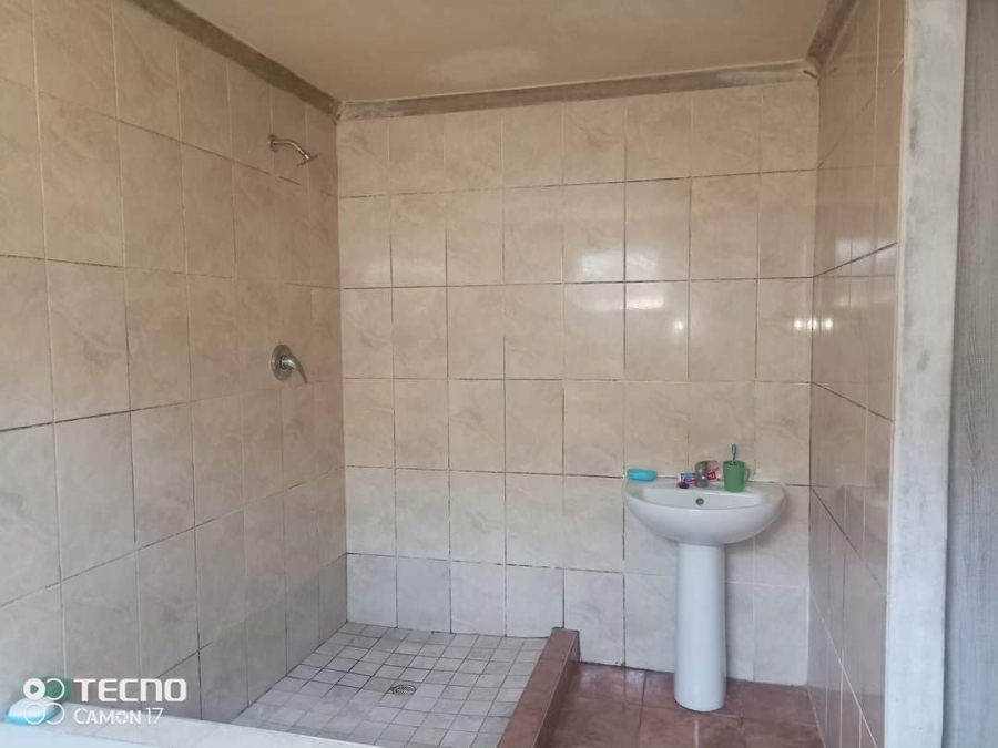 3 Bedroom Property for Sale in Electric City Western Cape